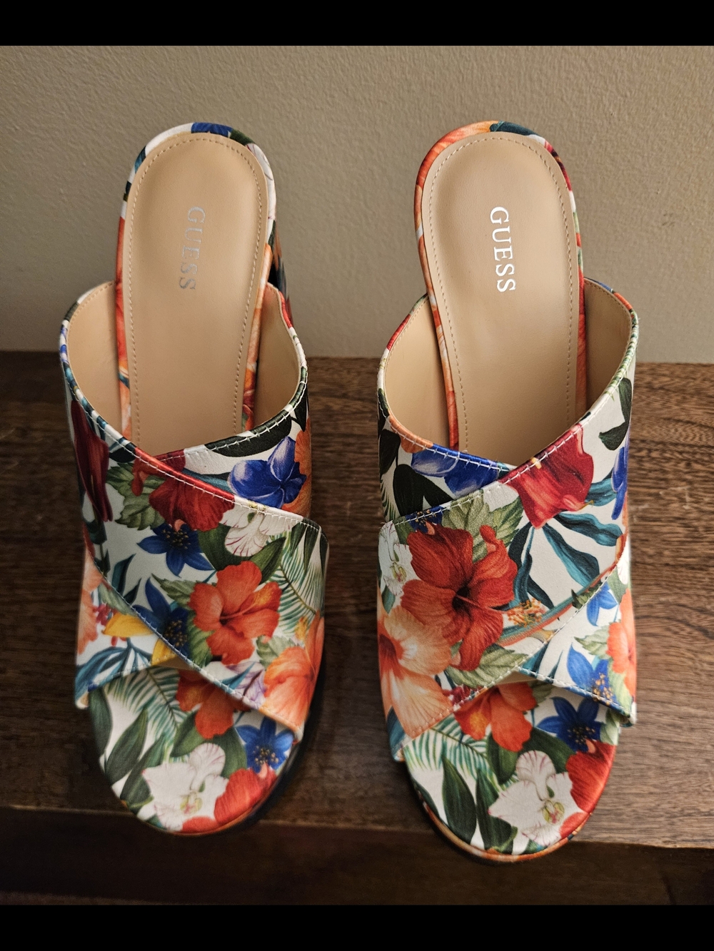 GUESS Women's Floral Slide Sandals - Multicolor